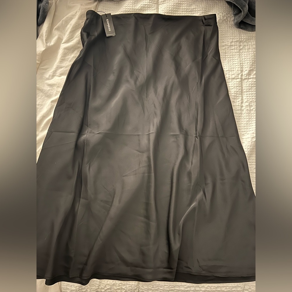 satin skirt